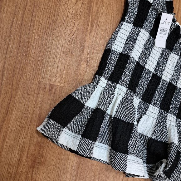Loft Black and White Gingham Smocked Peplum Top Size XXS NWT - Picture 3 of 6